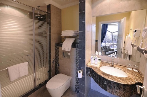 Mira Trio Hotel image 18