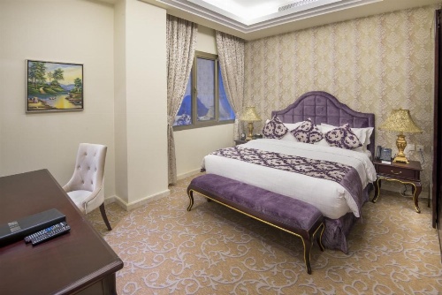 Mira Trio Hotel image 35