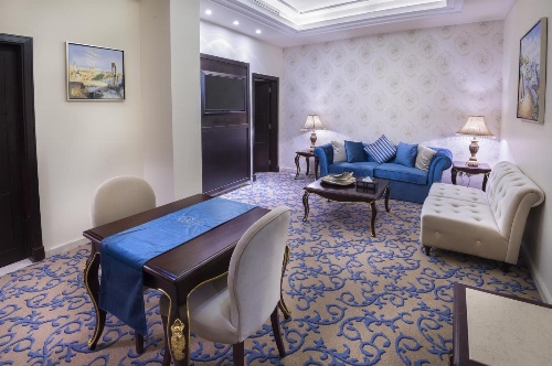 Mira Trio Hotel image 4