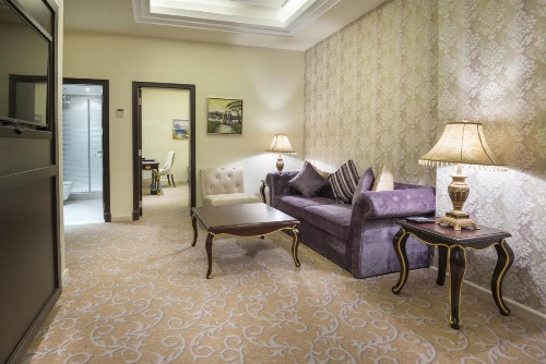 Mira Trio Hotel image 8